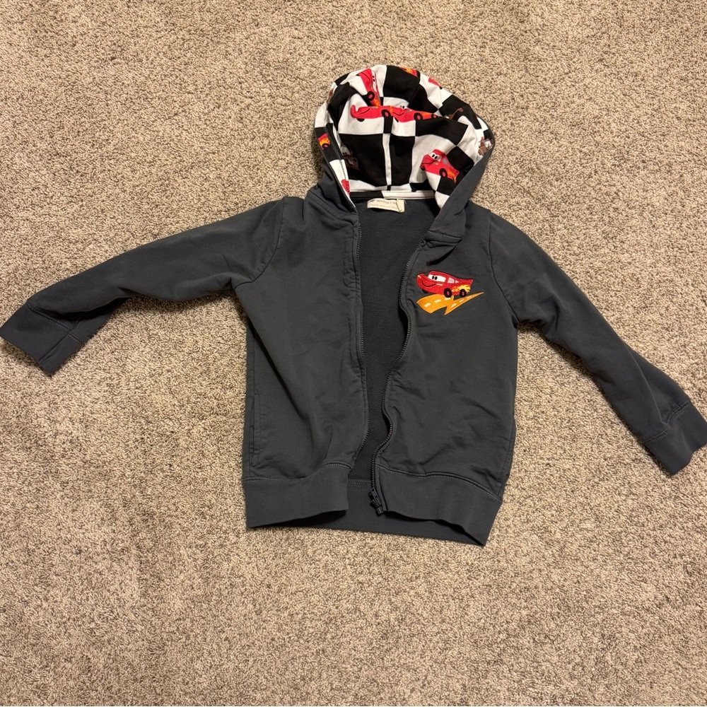 Gray and Red Zip-Up Hoodie with Geometric Hood